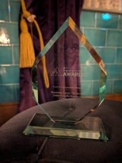 060083d7-8a8f-42c7-914d-fa29e200ac02.jpg