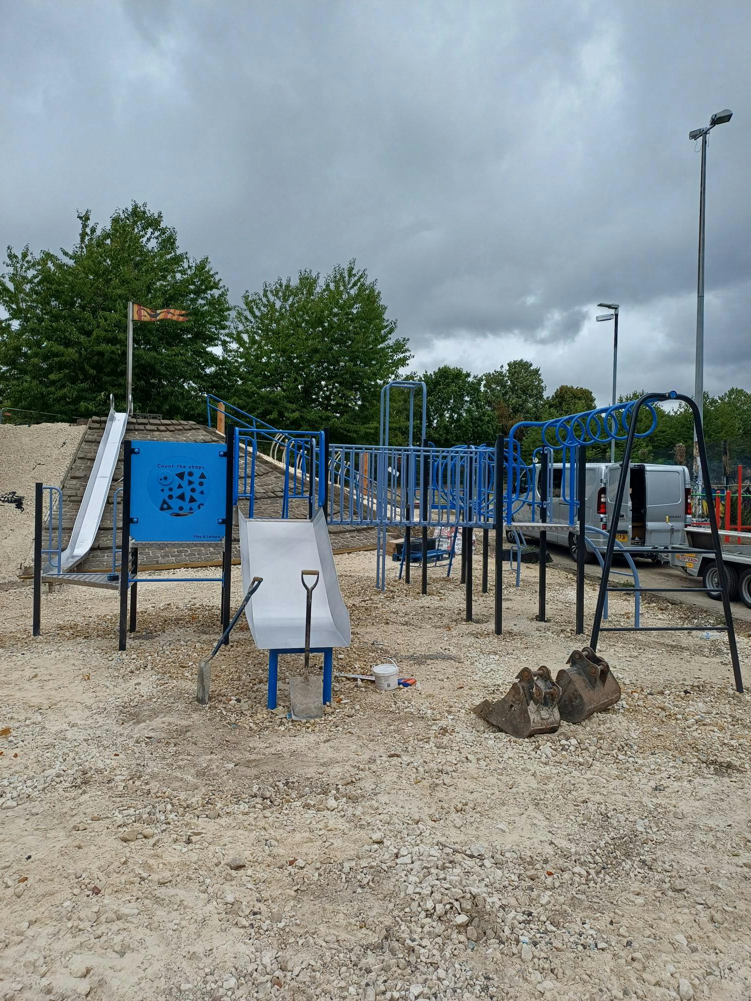 Climbing unit 25.8.jpg