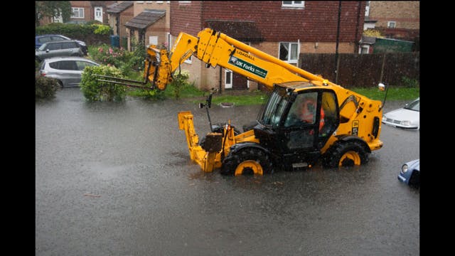 Kenmore Avenue 003.PNG