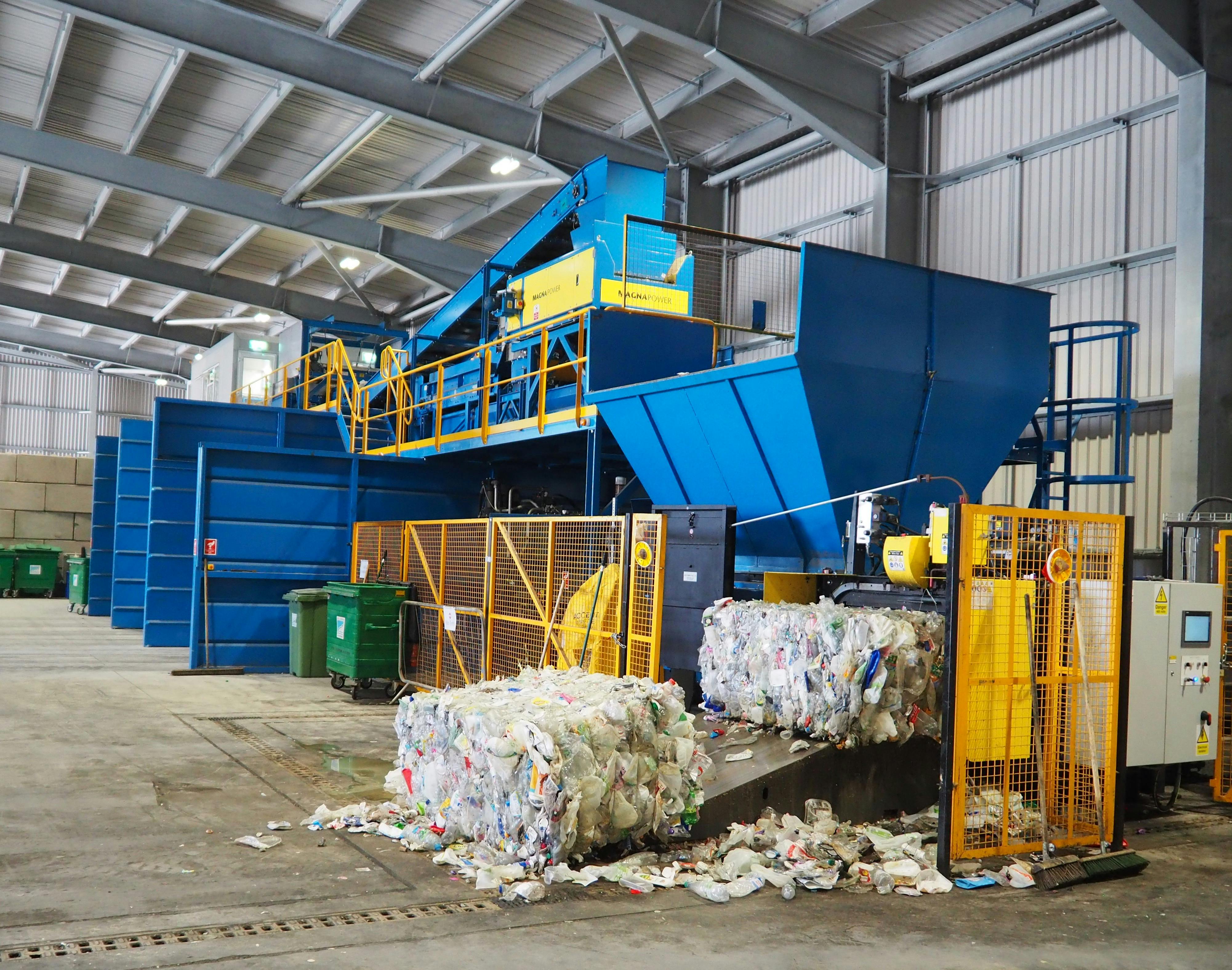 a41819a583f3064101ef28ce51efef1a_Waste_transfer_station_barry.jpeg