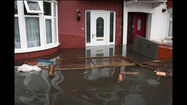 Kenmore Avenue 008.PNG