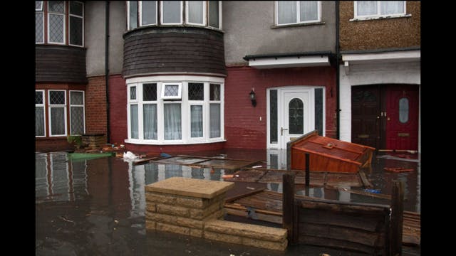 Kenmore Avenue 012.PNG