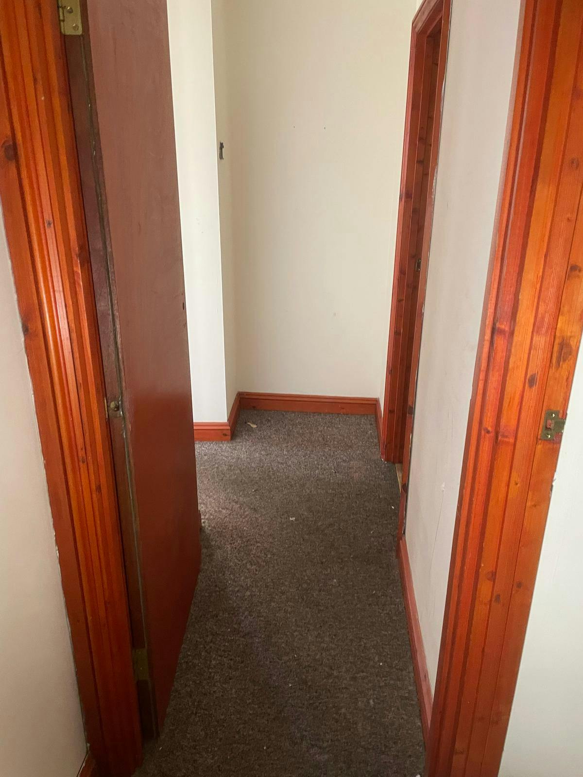 Flats 2-4 Truro Road First floor flat 3 Hallway.jpg