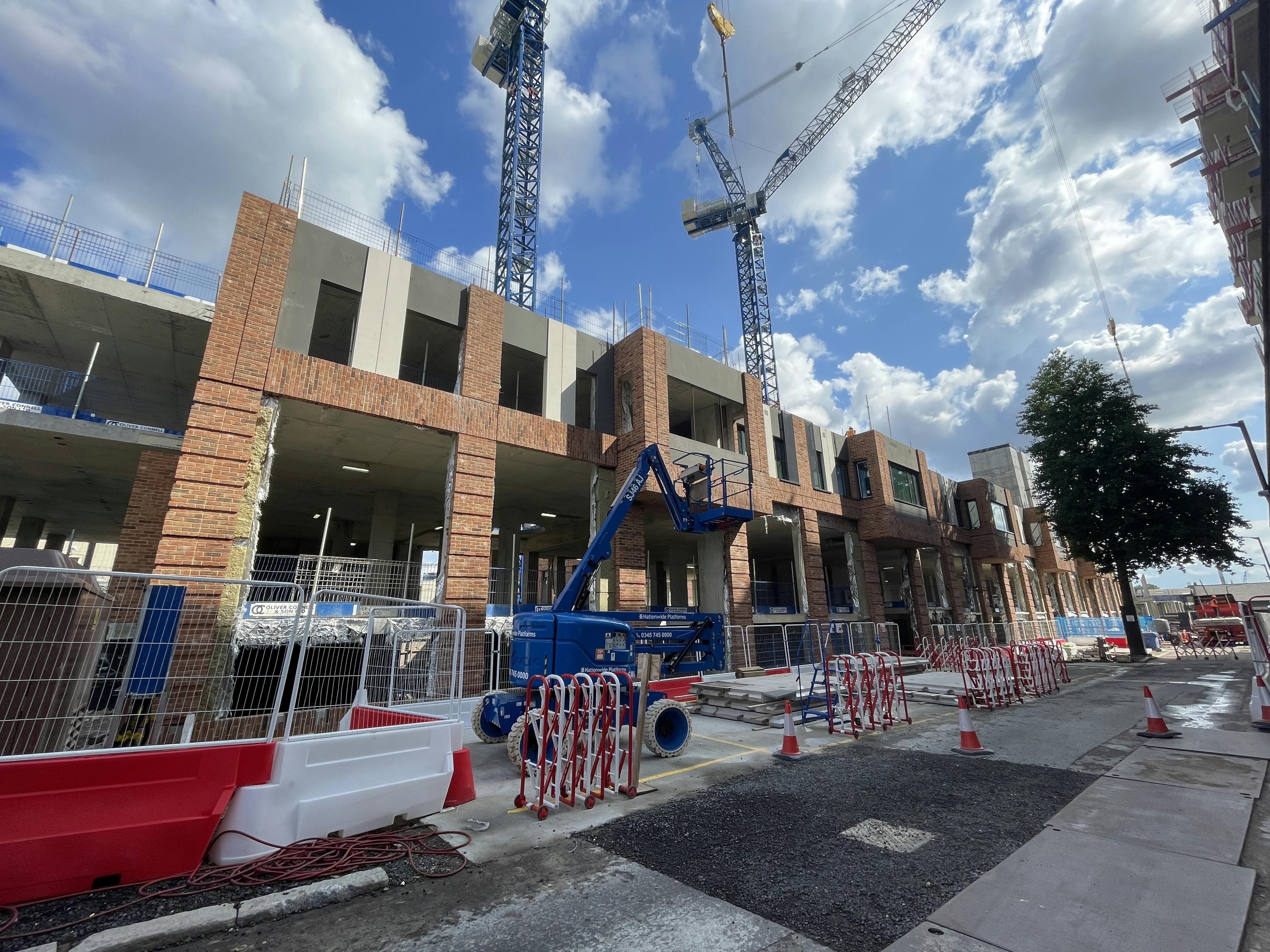 Cladding complete to South elevation across lower and upper ground floors_Jul23