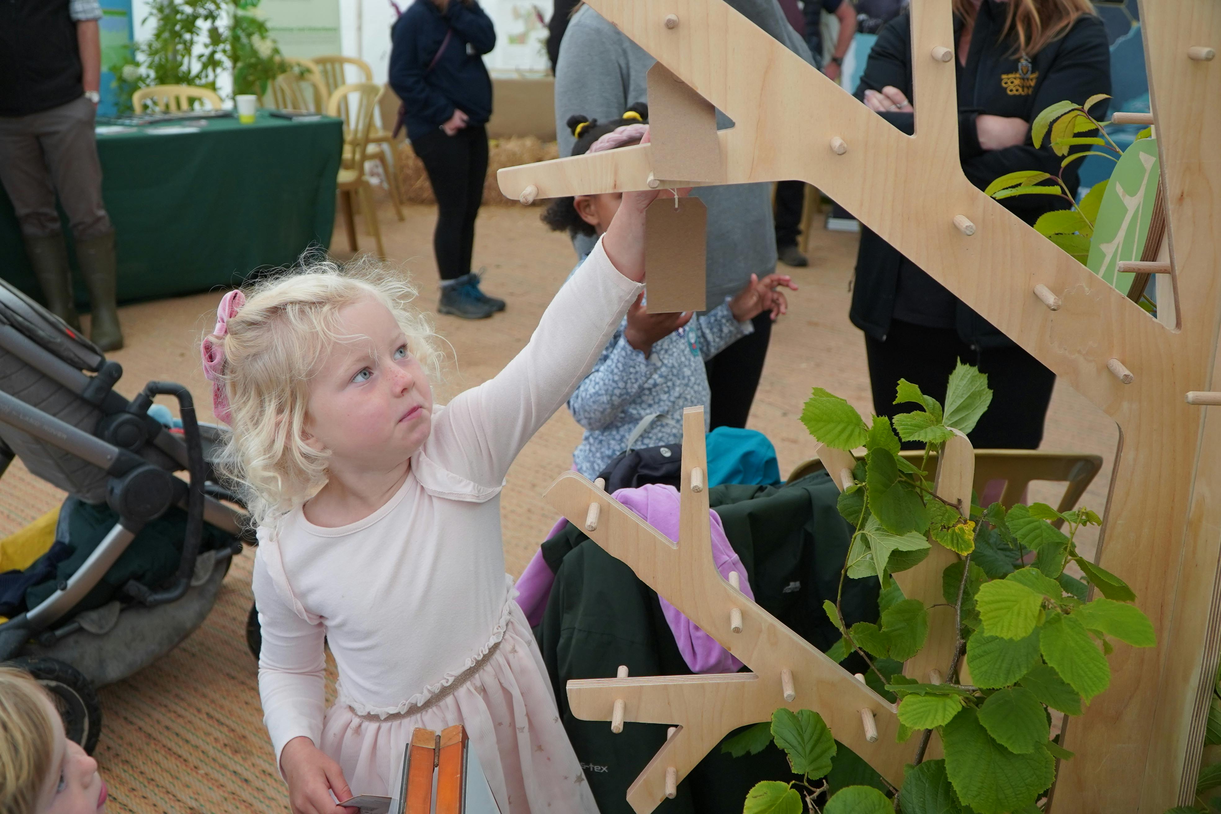 RCS Hub pledge tree girl.JPG