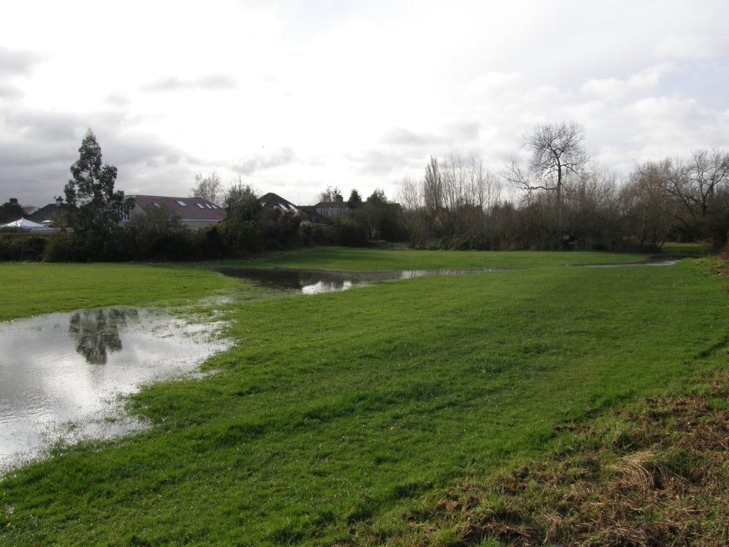 Nov 2009 flooding - Pinn Meadows(3).JPG