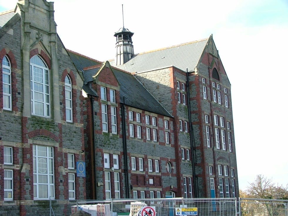 Cadoxton Walking Bus.jpg