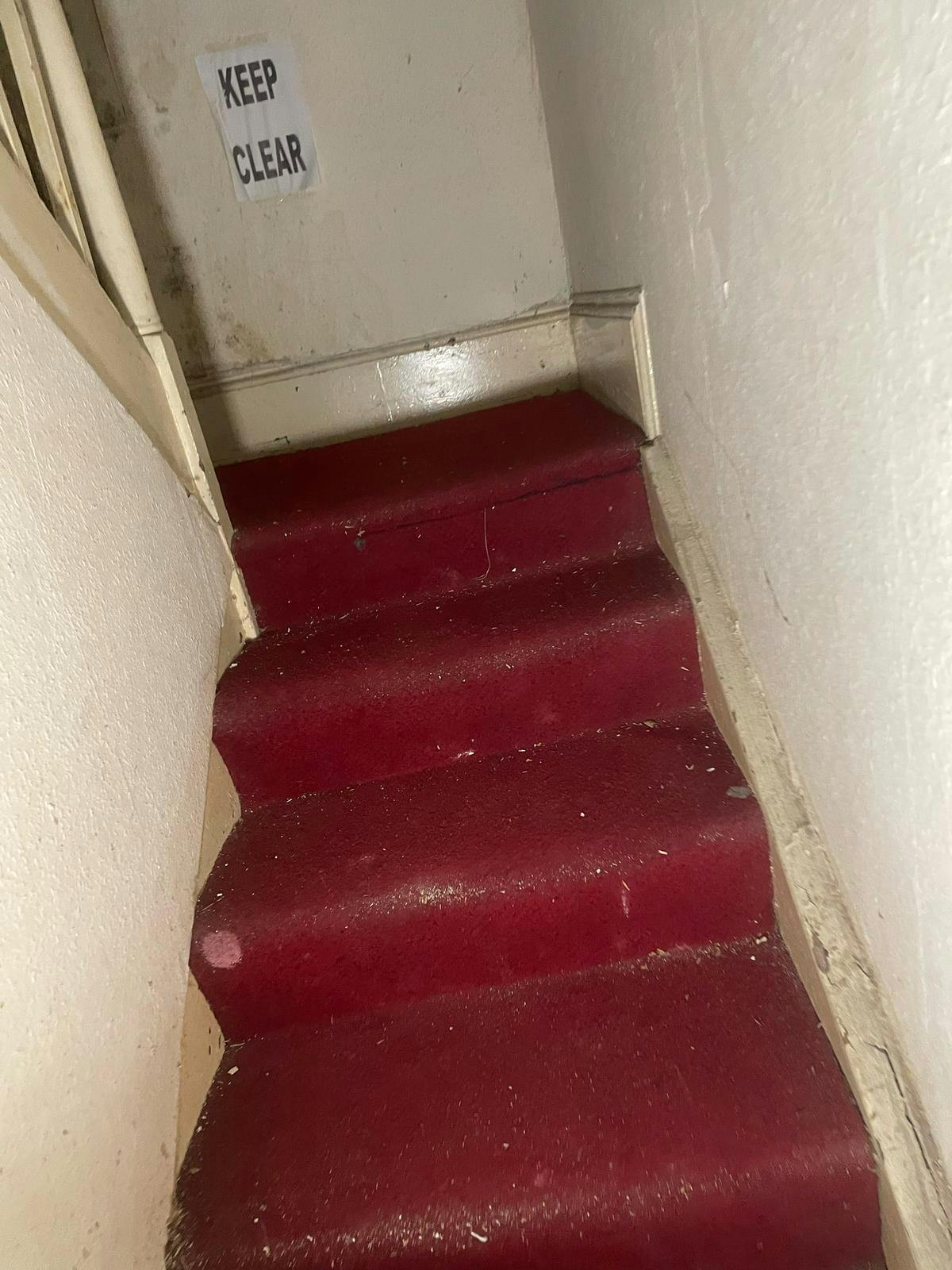 Number 3 - Flat 2 Stairs.jpg