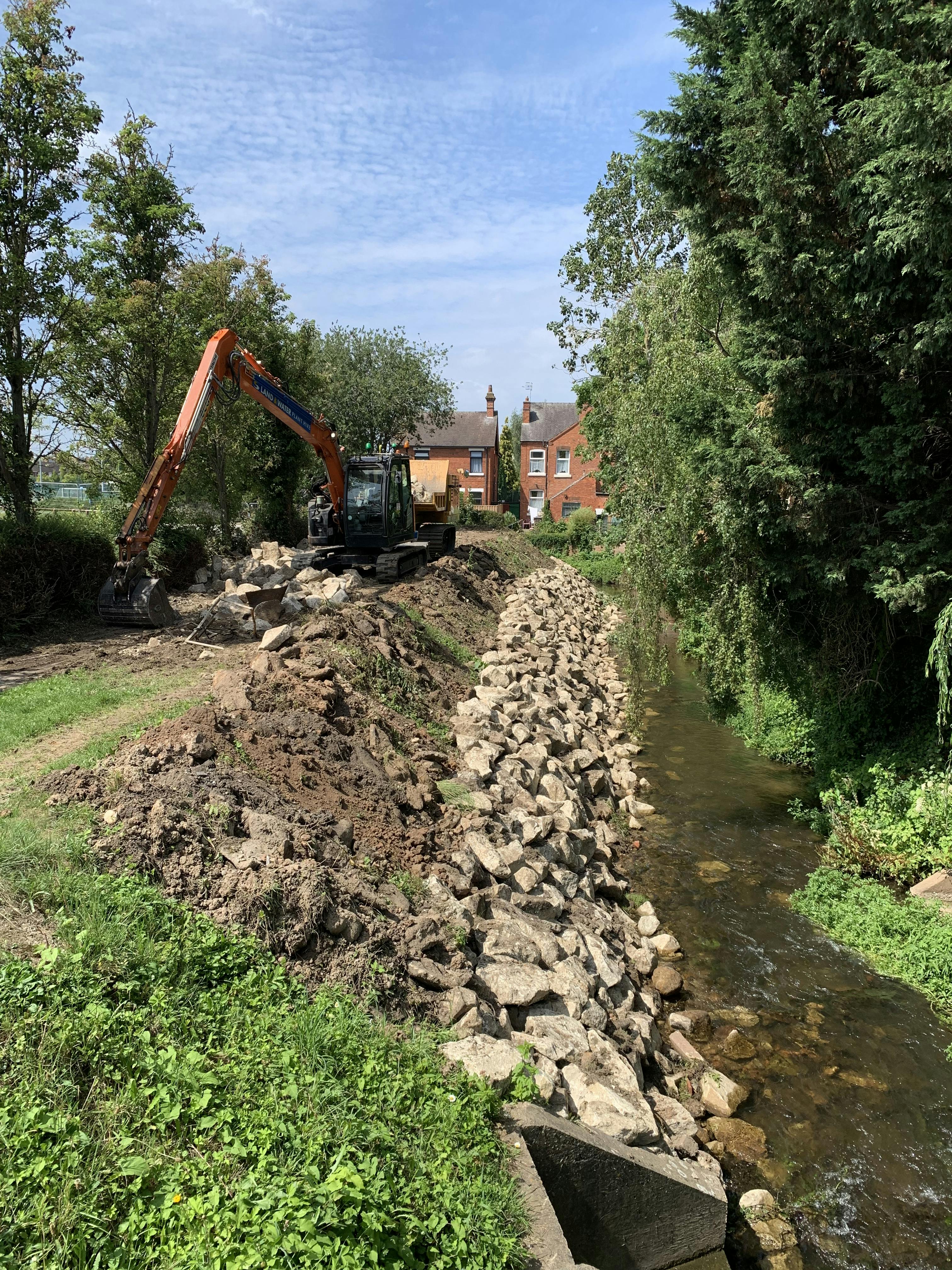 EA Work on the River Leen
