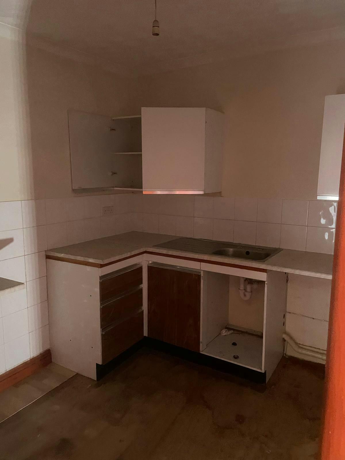 Flats 2-4 Truro Road Ground floor flat 2 Kitchen.jpg