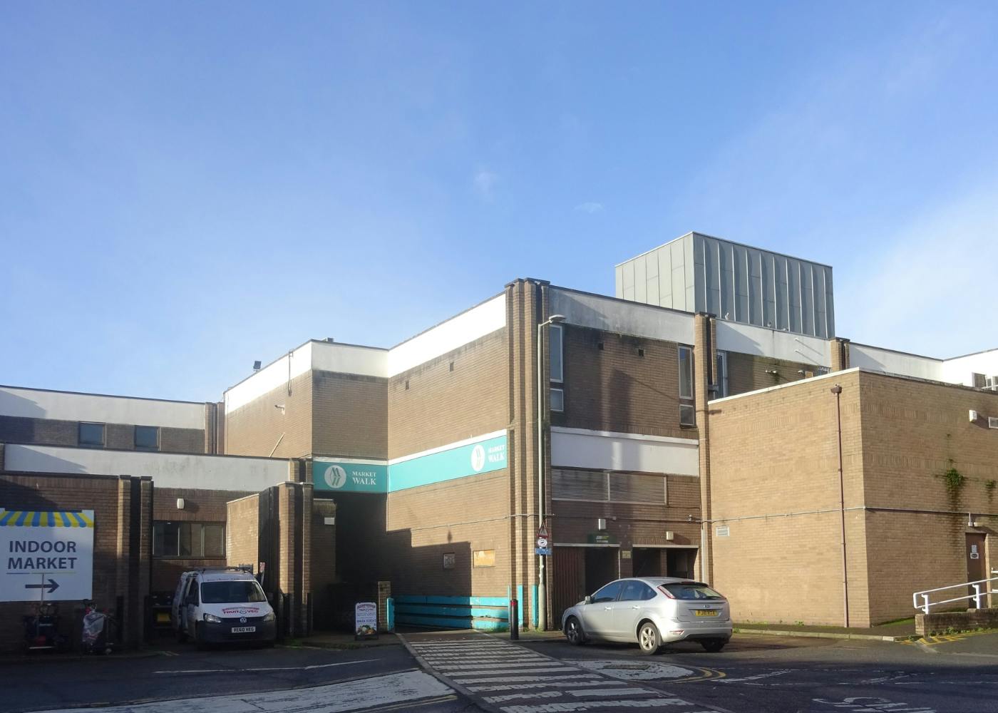 Wilko / Post Office Building
