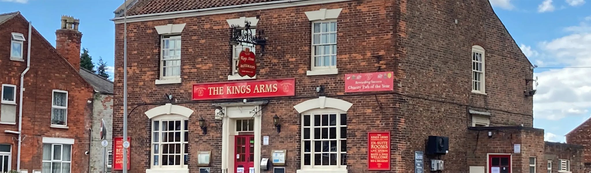 A picture of the front of The Kings Arms pub in Boston