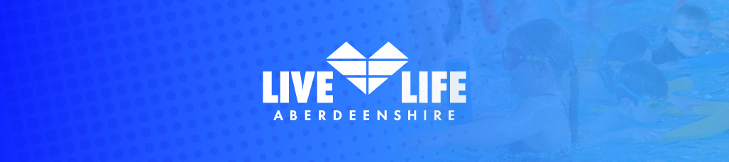 Image of children swimming in a pool.