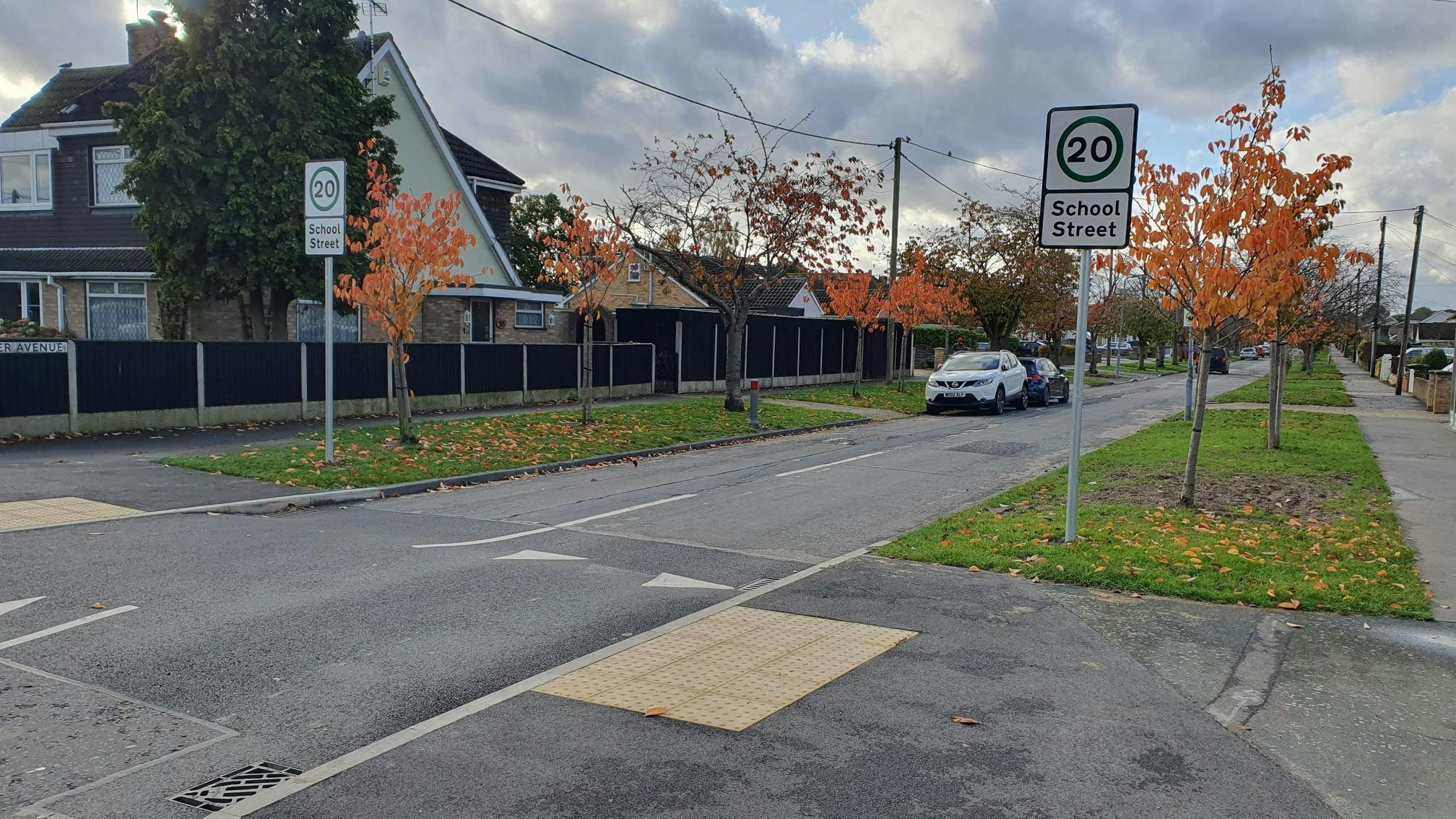 Nevendon Road School Street