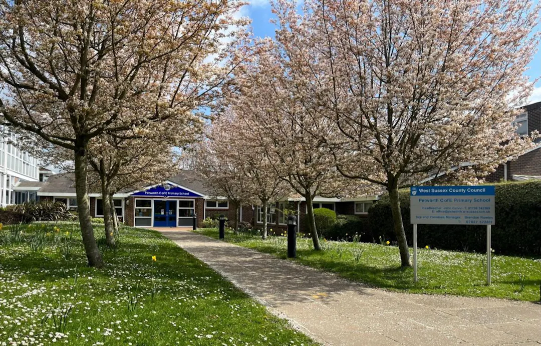 Entrance to Petworth Primary School