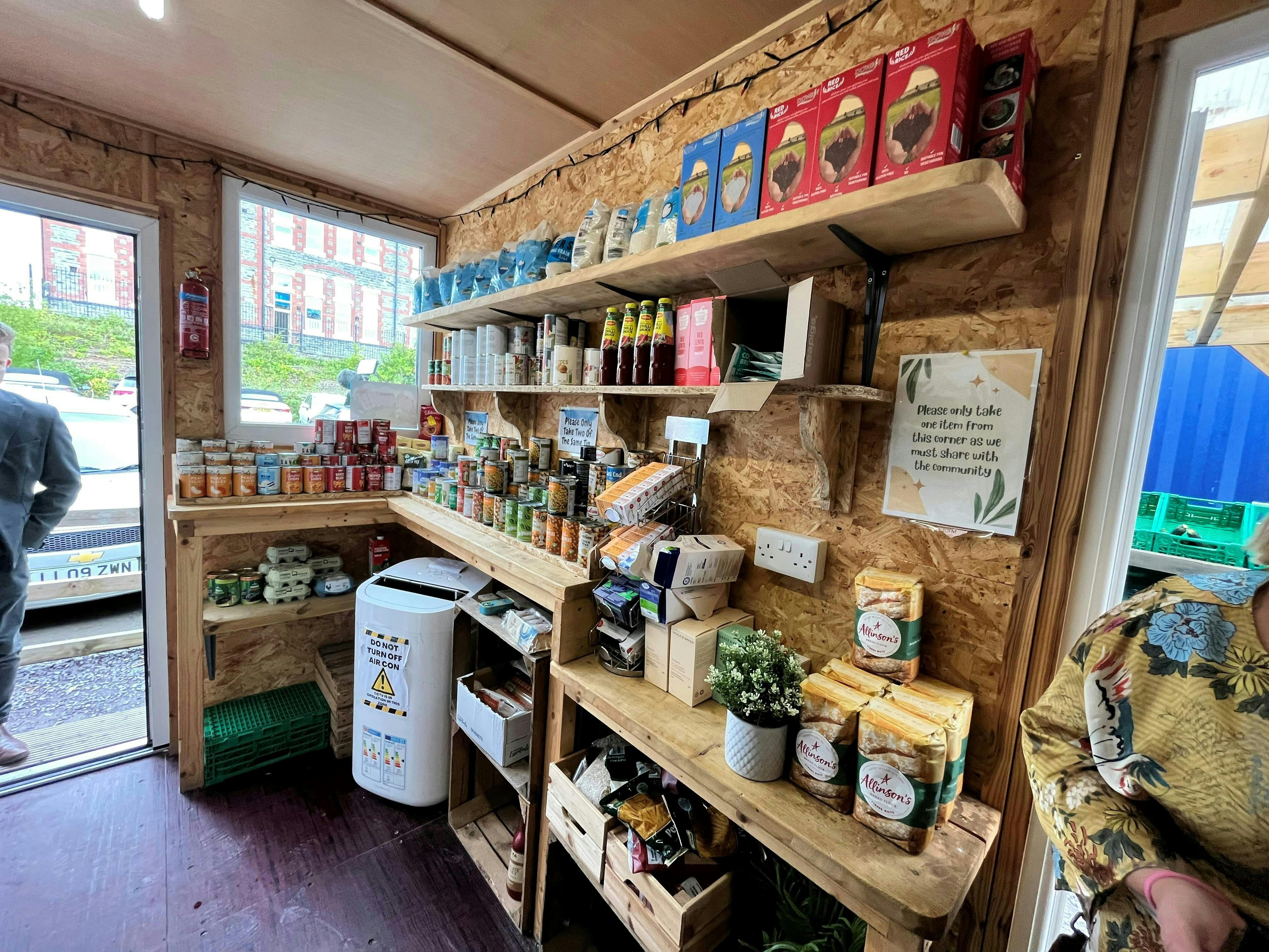 60371742a84c240a2fe58705e83721e2_Cadoxton_-_food_shop.jpg