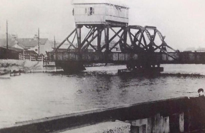 Bascule Bridge  1929.jpg