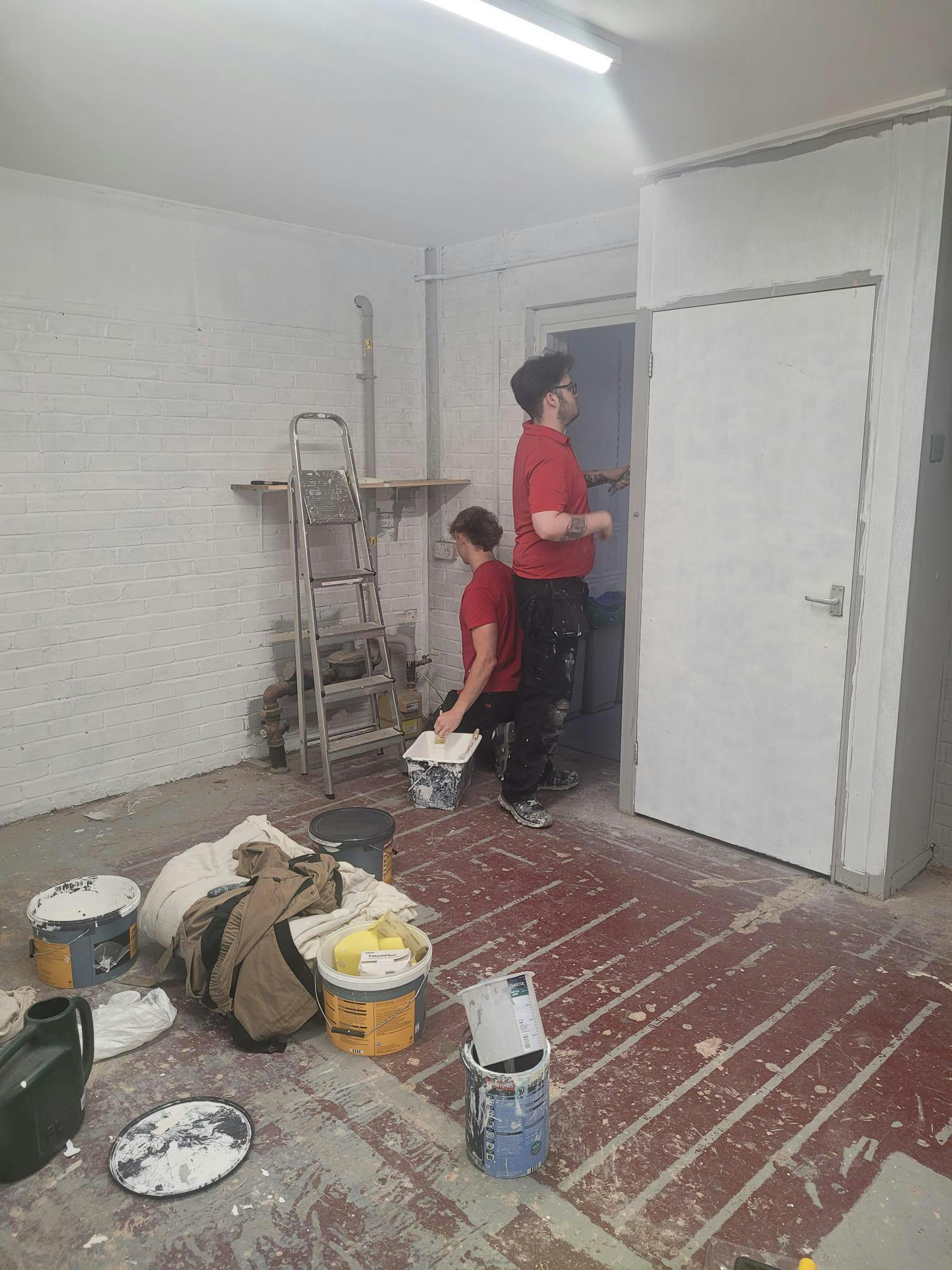 Decorating Fareshare Middlesbrough.png
