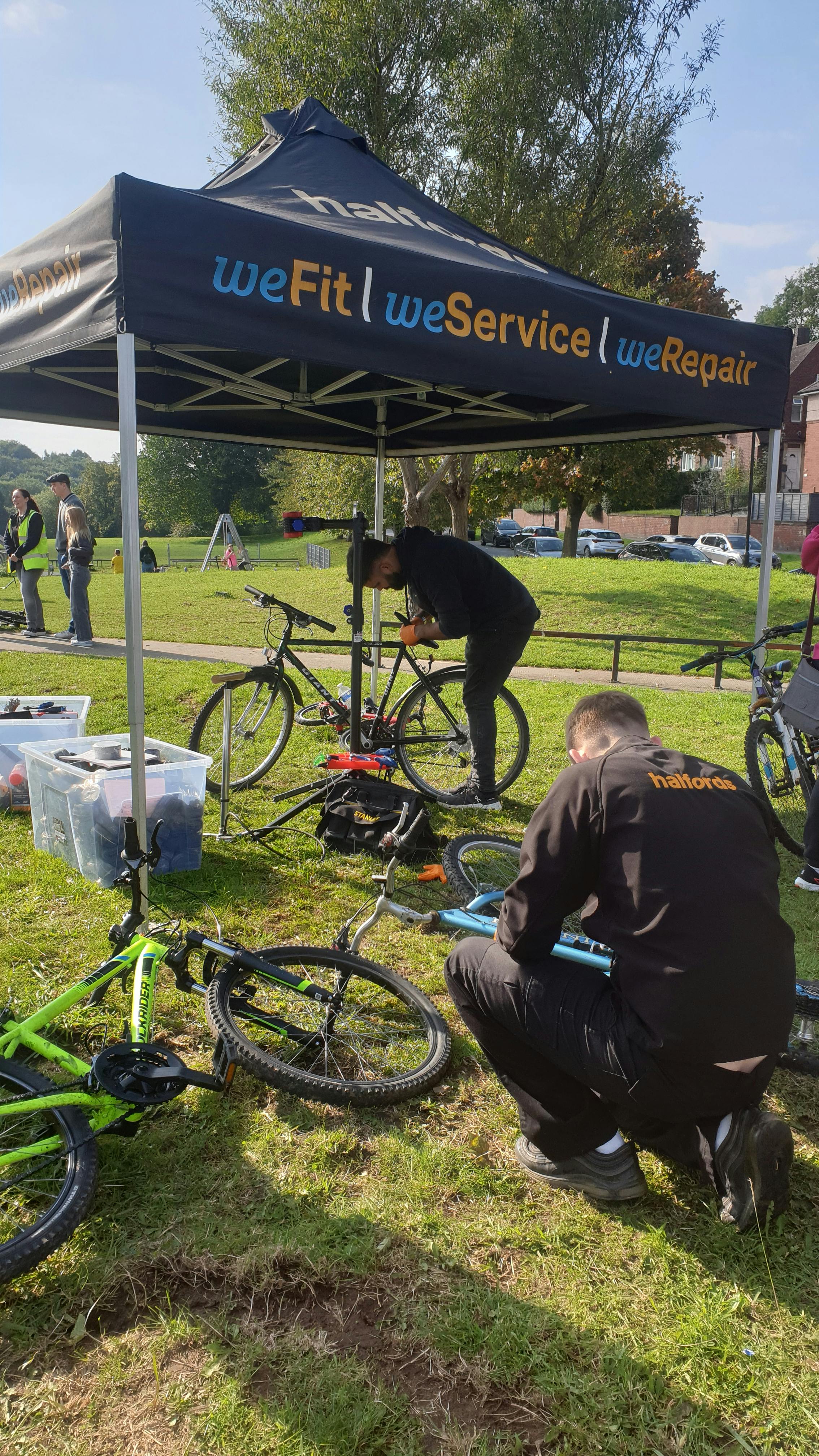 Halfords' bike reapirs