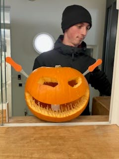Pumpkin carving 27.10.25
