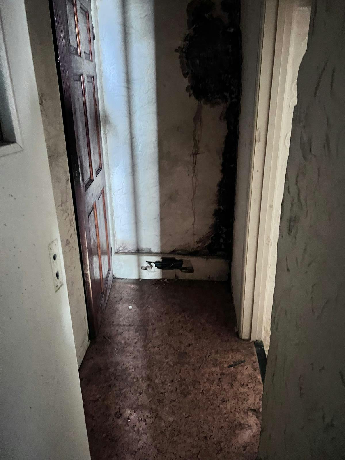 Number 5 - Flat 3 Hallway.jpg