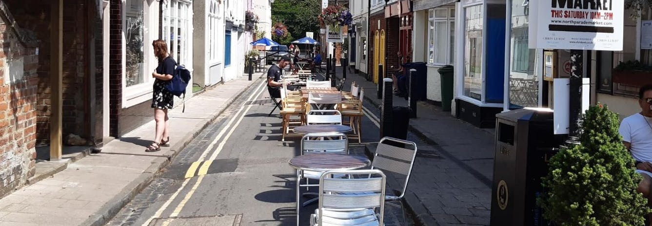 Photo of tables & chairs on North Parade Avenue