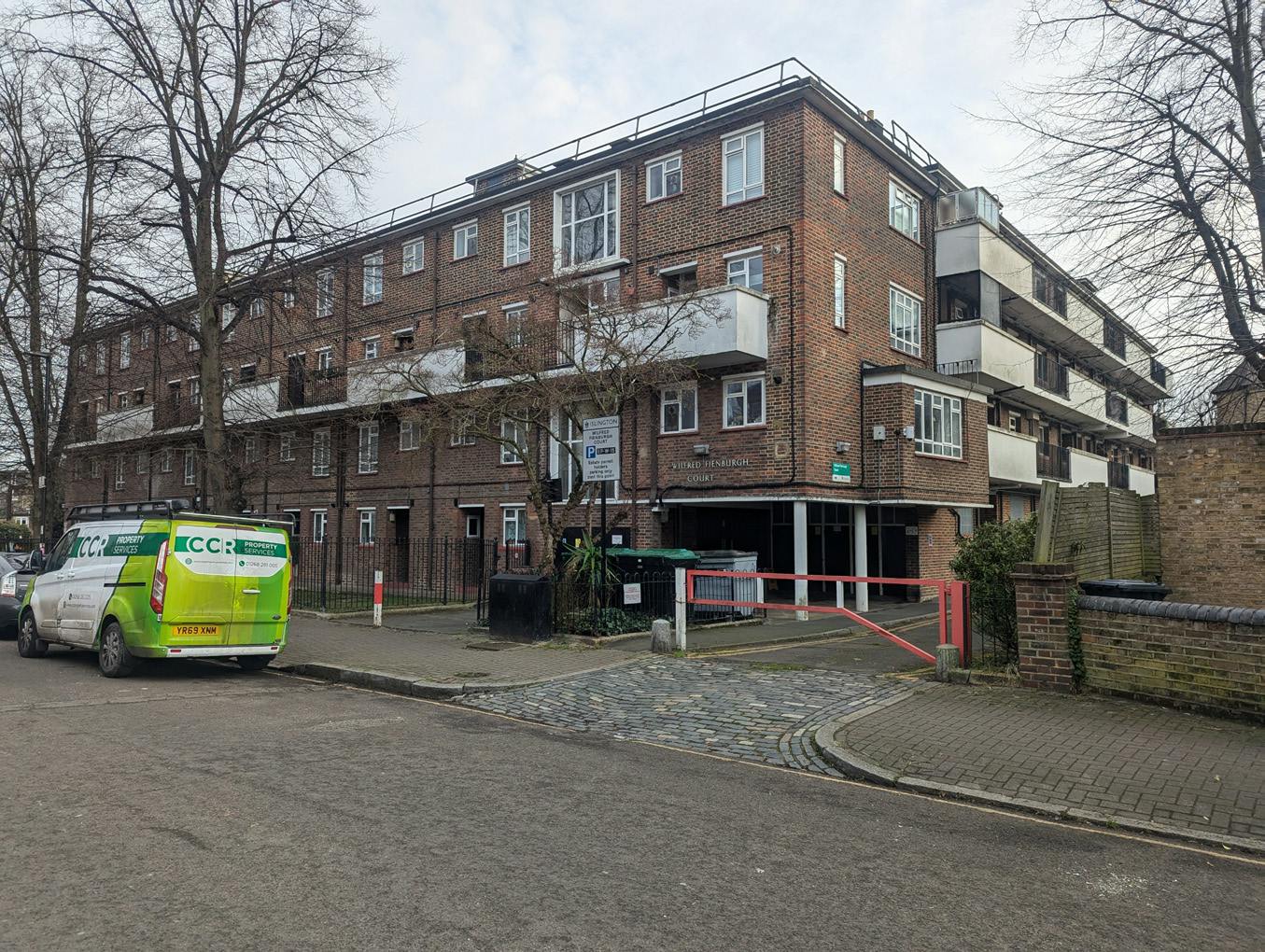 Carlton road - approach from West.png