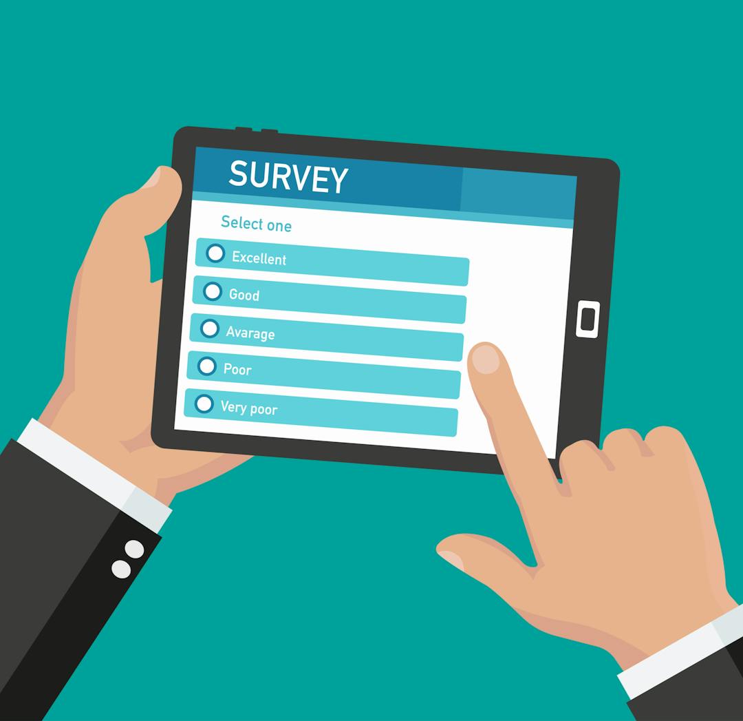 Man filling in online survey