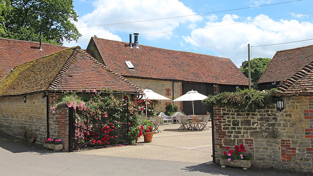 Fitzleroi Barn