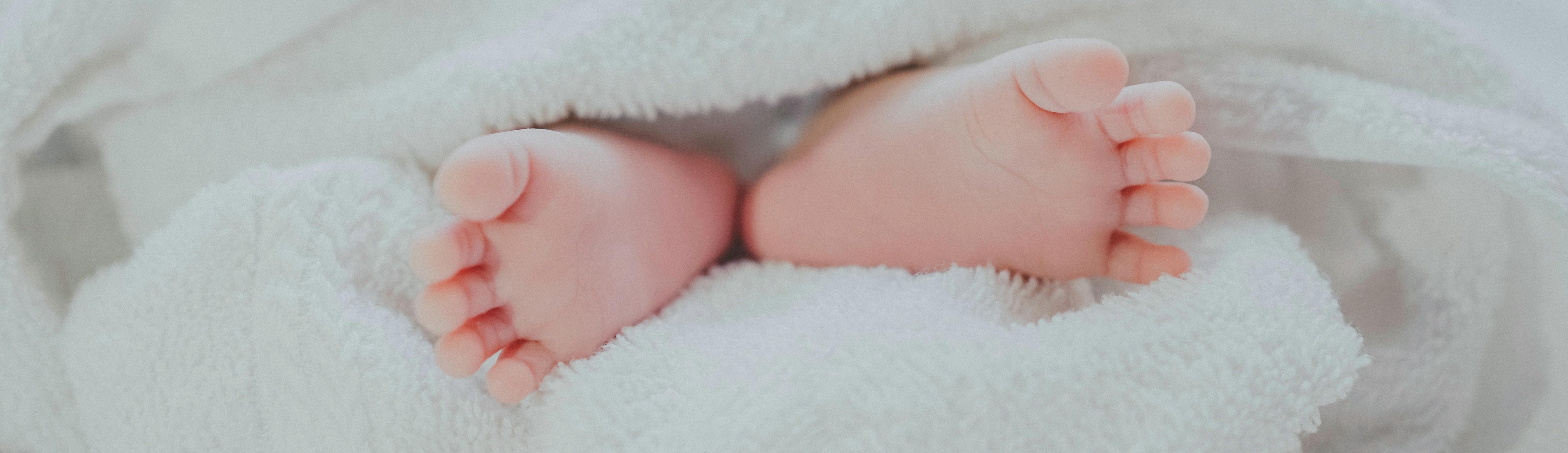 Baby's feet