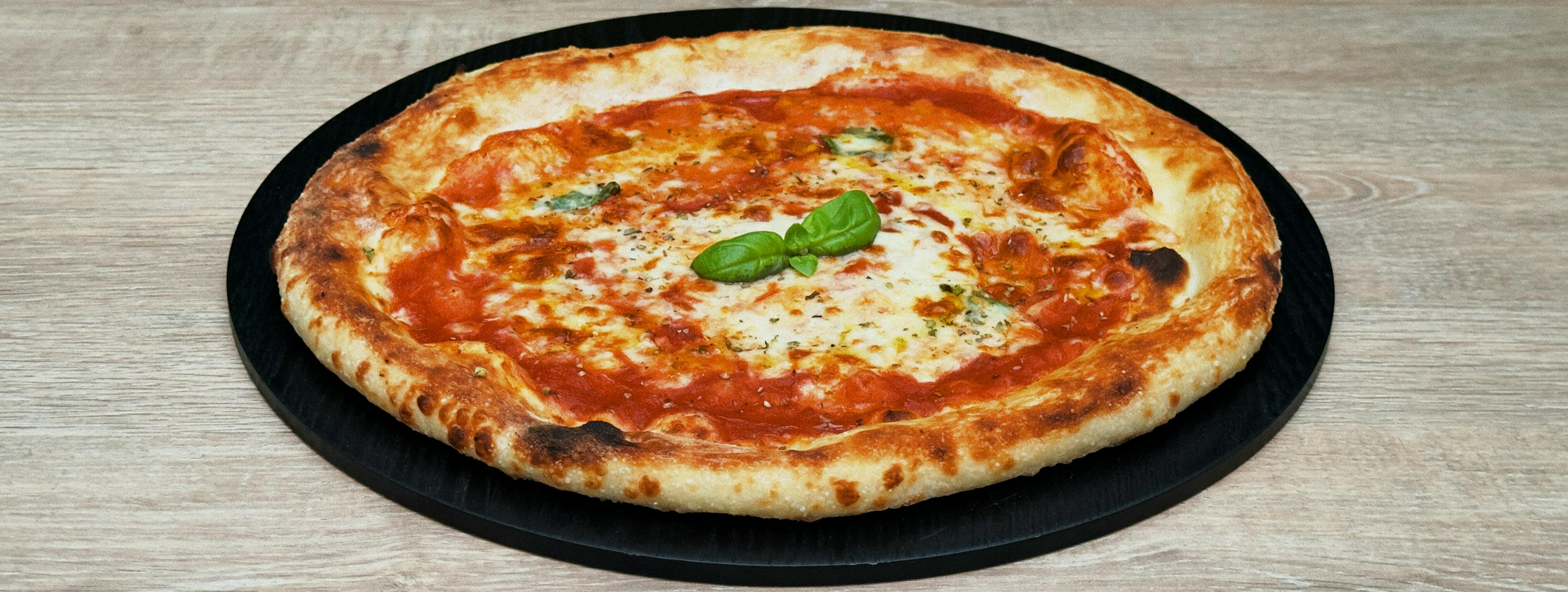 Margarita pizza