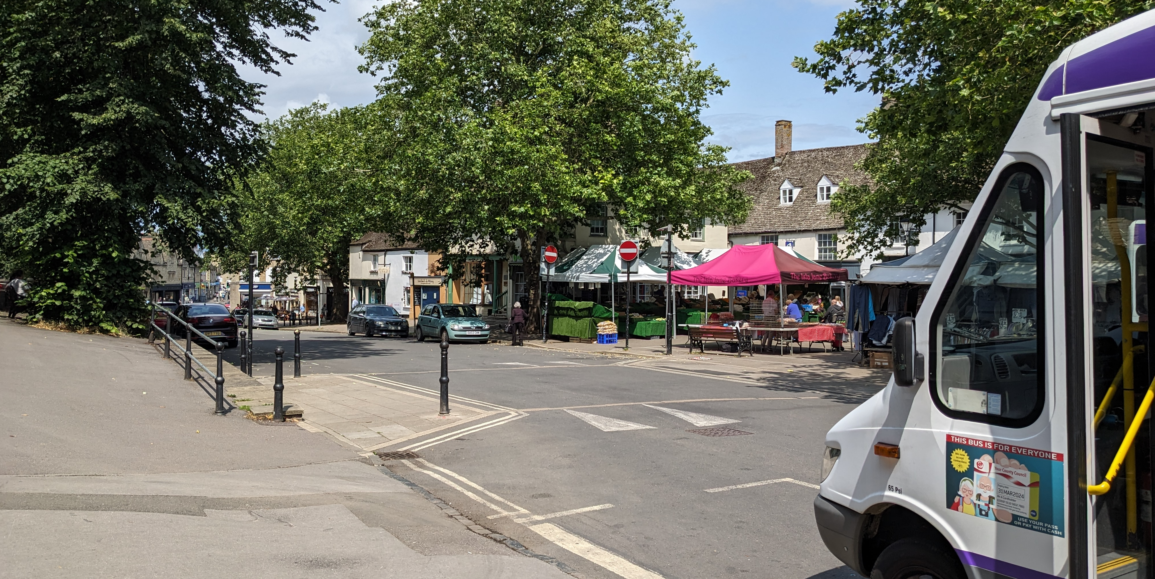 Photo of High Street in Witney