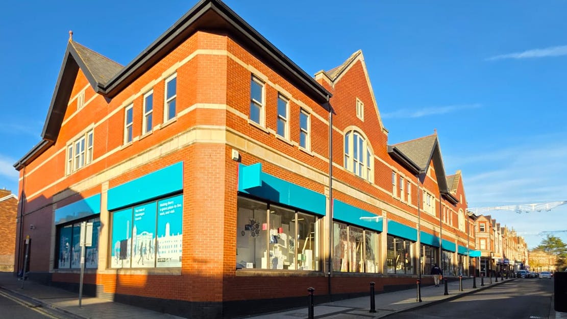 View of Retail Unit on Holton Road 