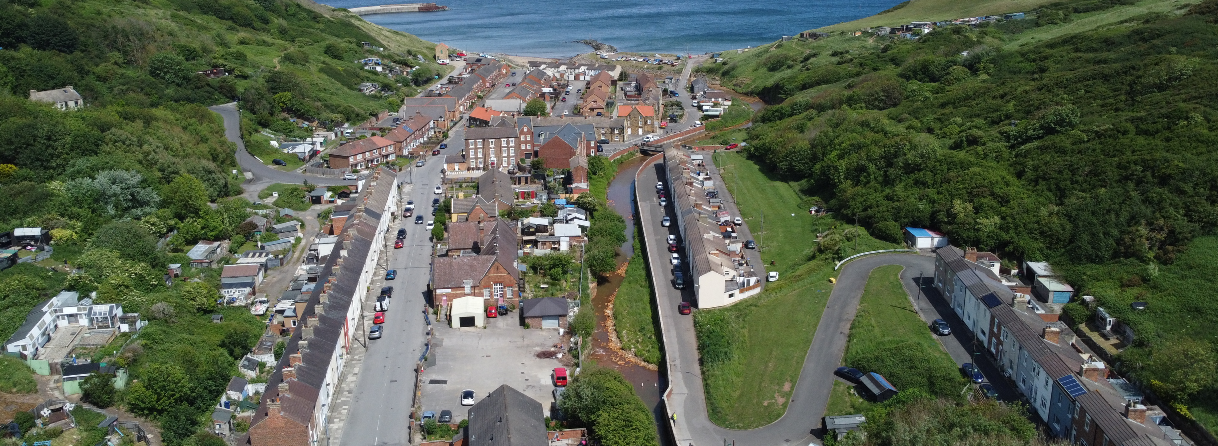Skinningrove manual floodgates