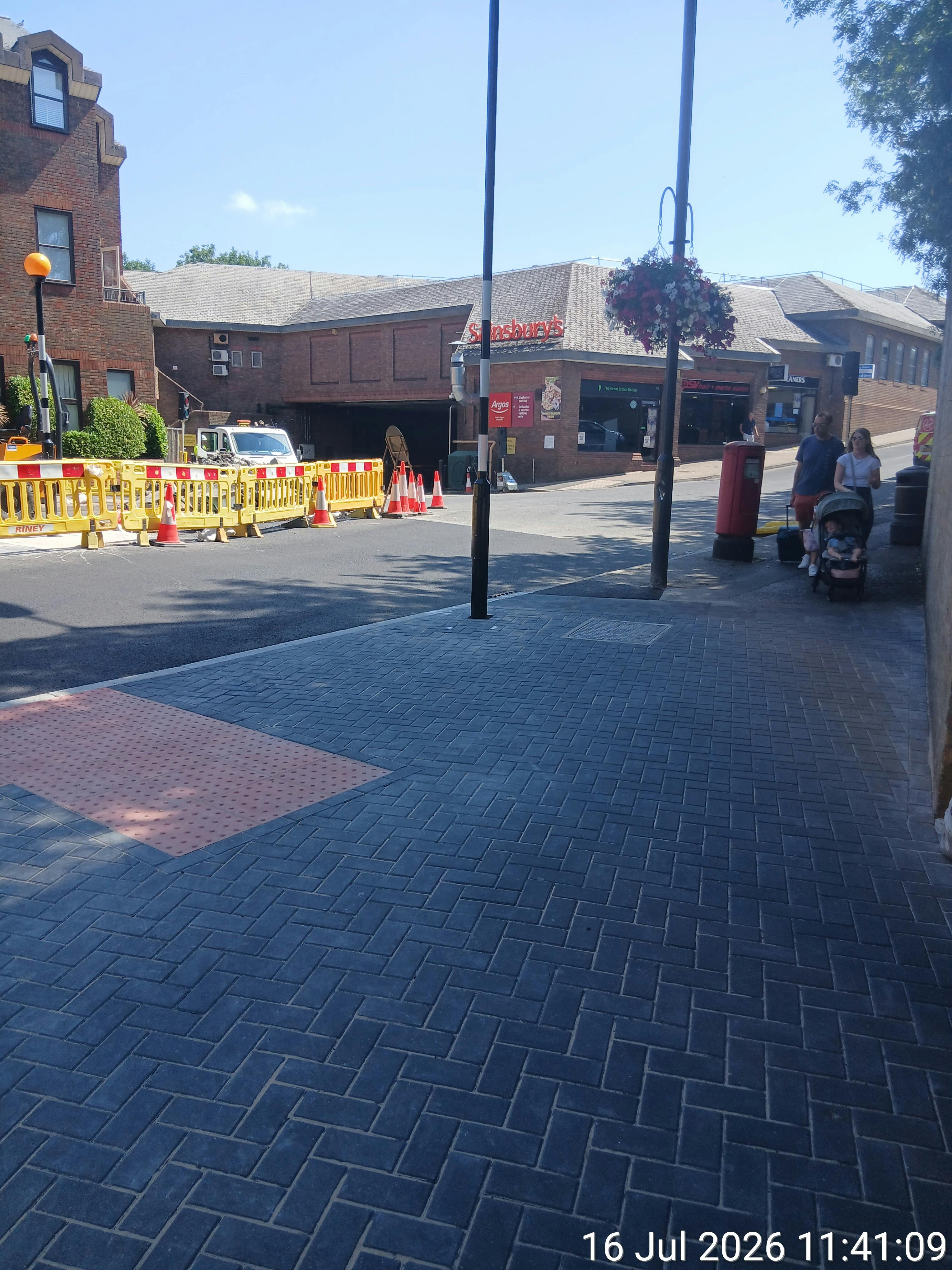 pinner 16618.jpg