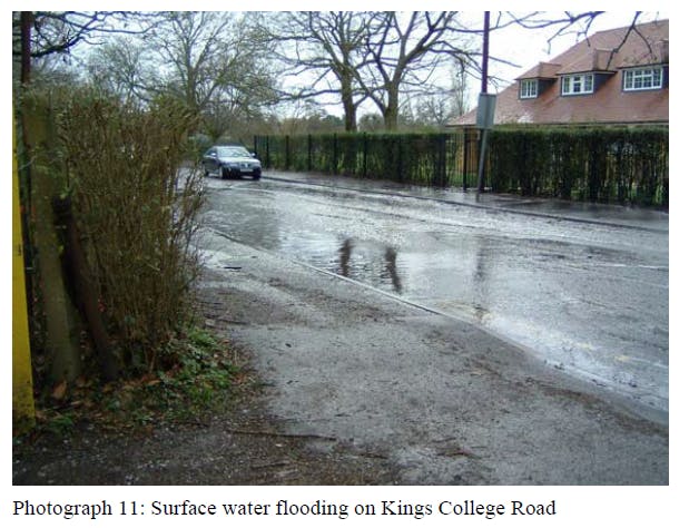Feb 2007 flooding - Kings College Rd.png