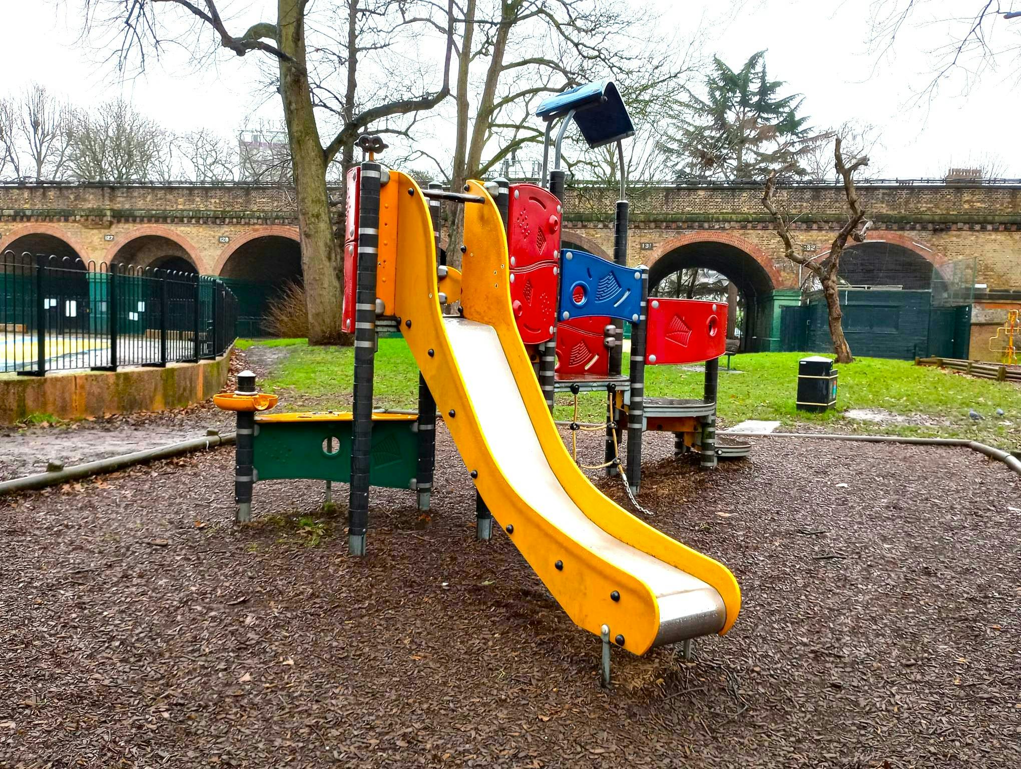 A photograph of the South play area at Ravenscourt park
