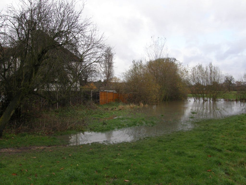 Nov 2009 flooding - Pinn Meadows(2).JPG