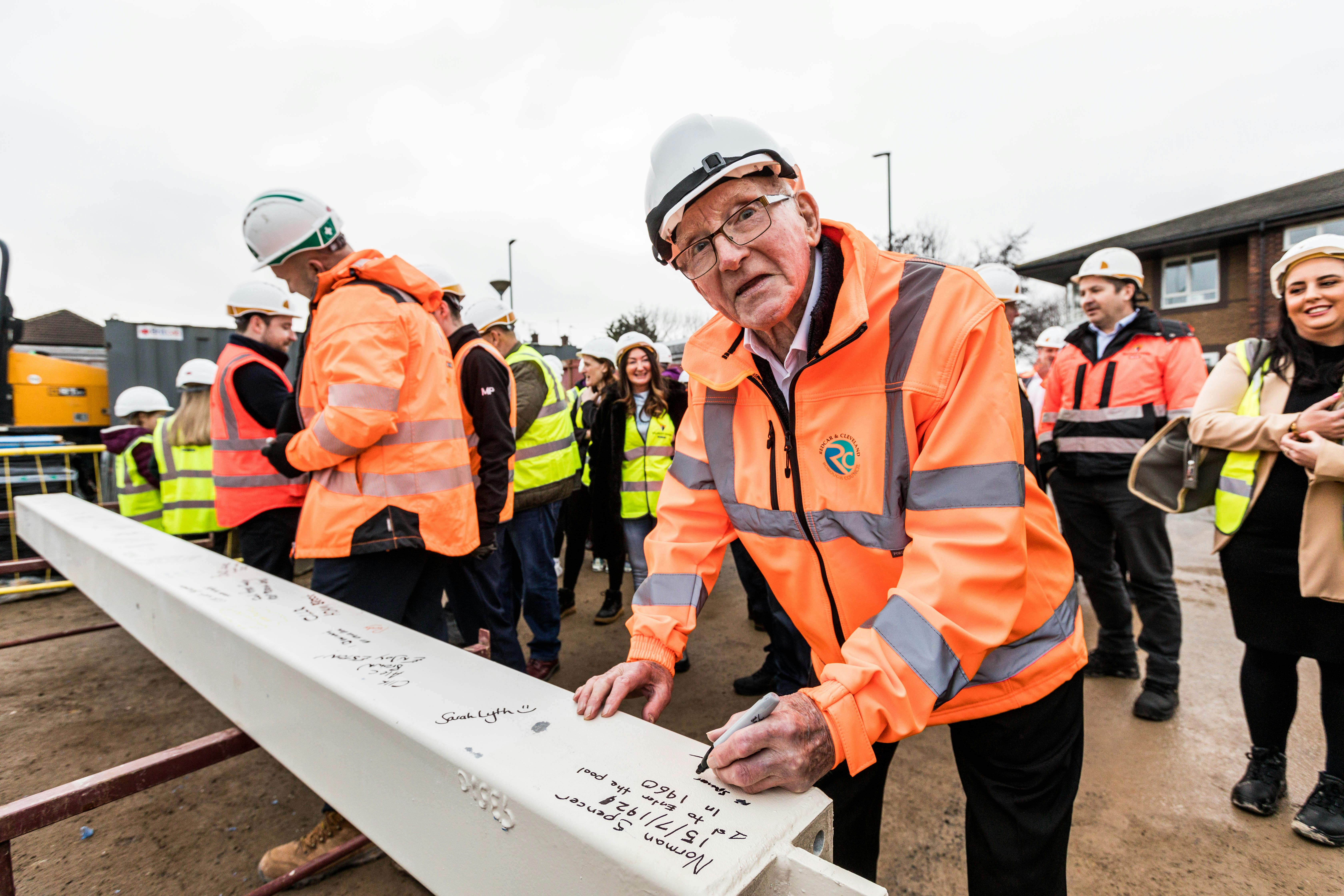 Eston Pool - Steel Beam Signing (22.1.25)