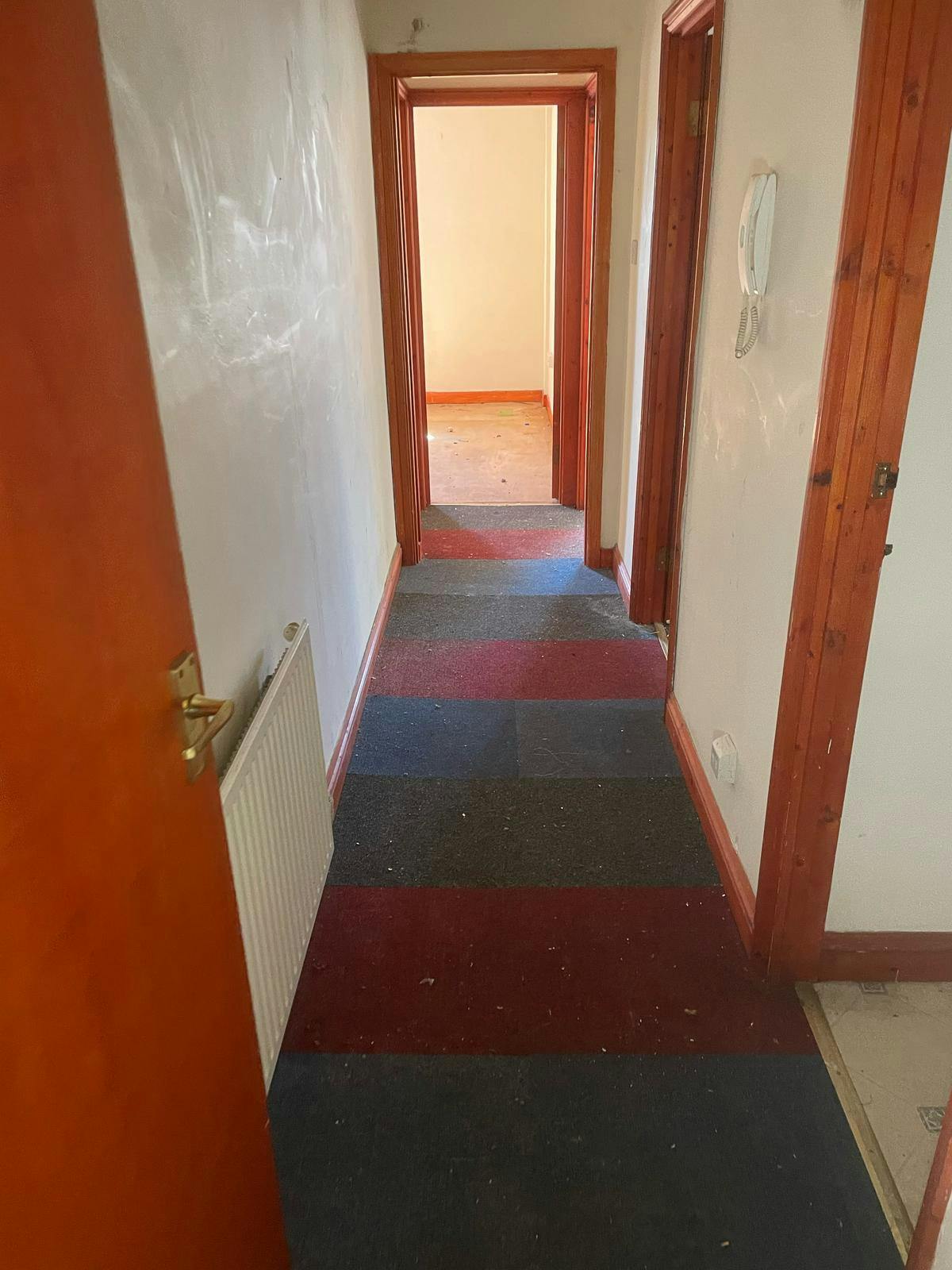 Flats 2-4 Truro Road First floor flat 4 Hallway.jpg
