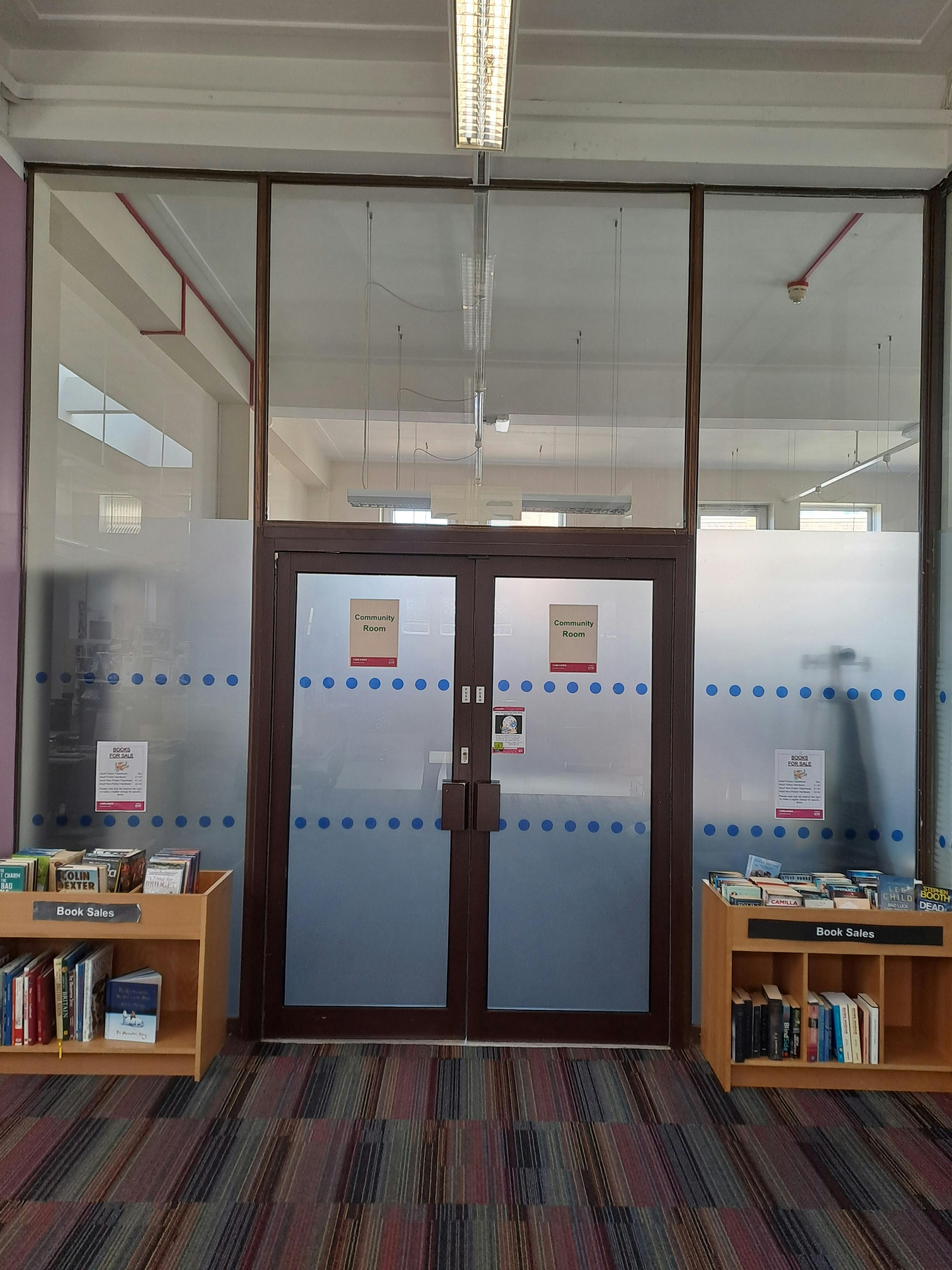 Internal entrance to Manor Library meeting room