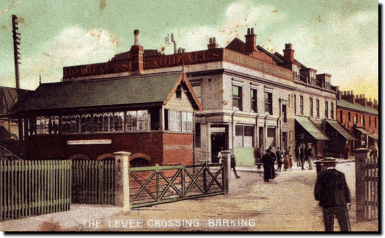 Barking-Level-Crossing, before the bridge was built over the tracks to Longbridge Road in 1907/8