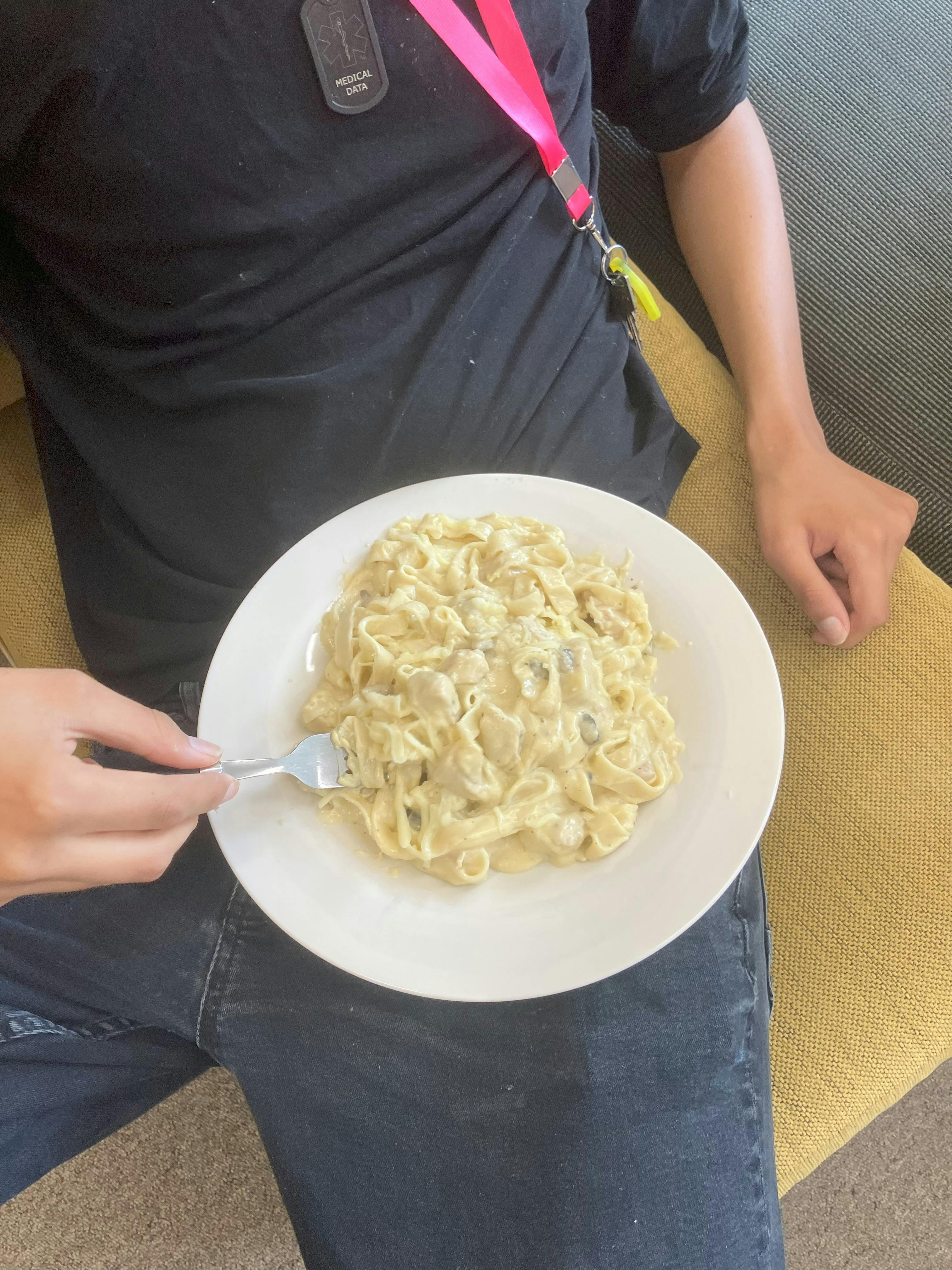 Chicken & bacon tagliatelle 