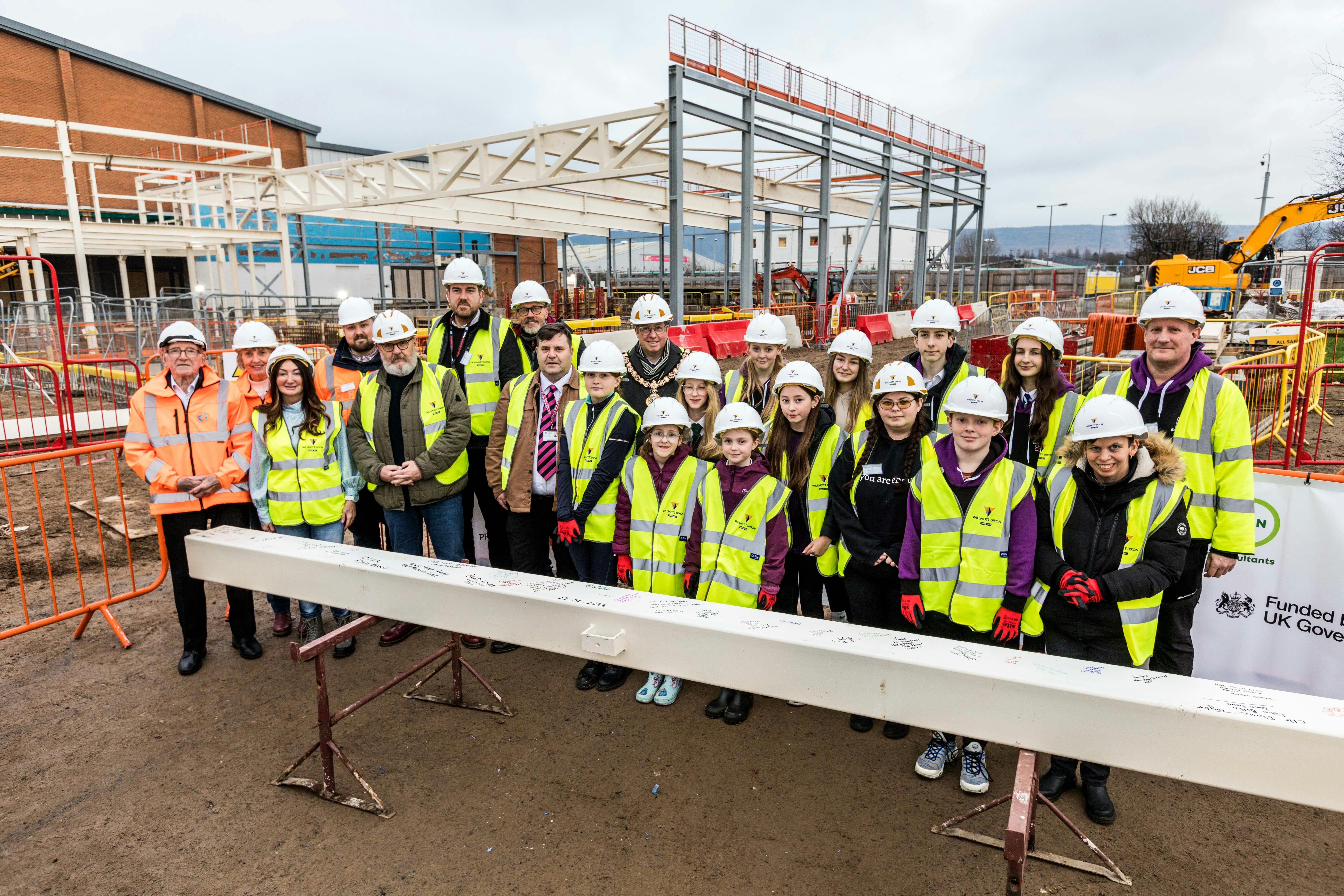 Eston Pool - Steel Beam Signing (22.1.25)