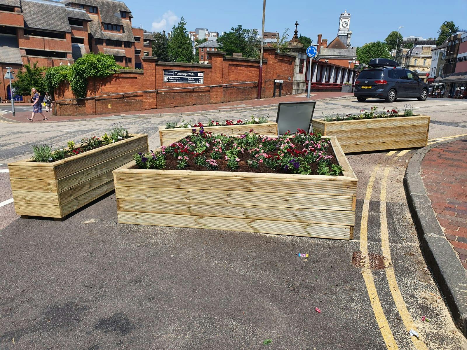 Planters - entrance.jpg