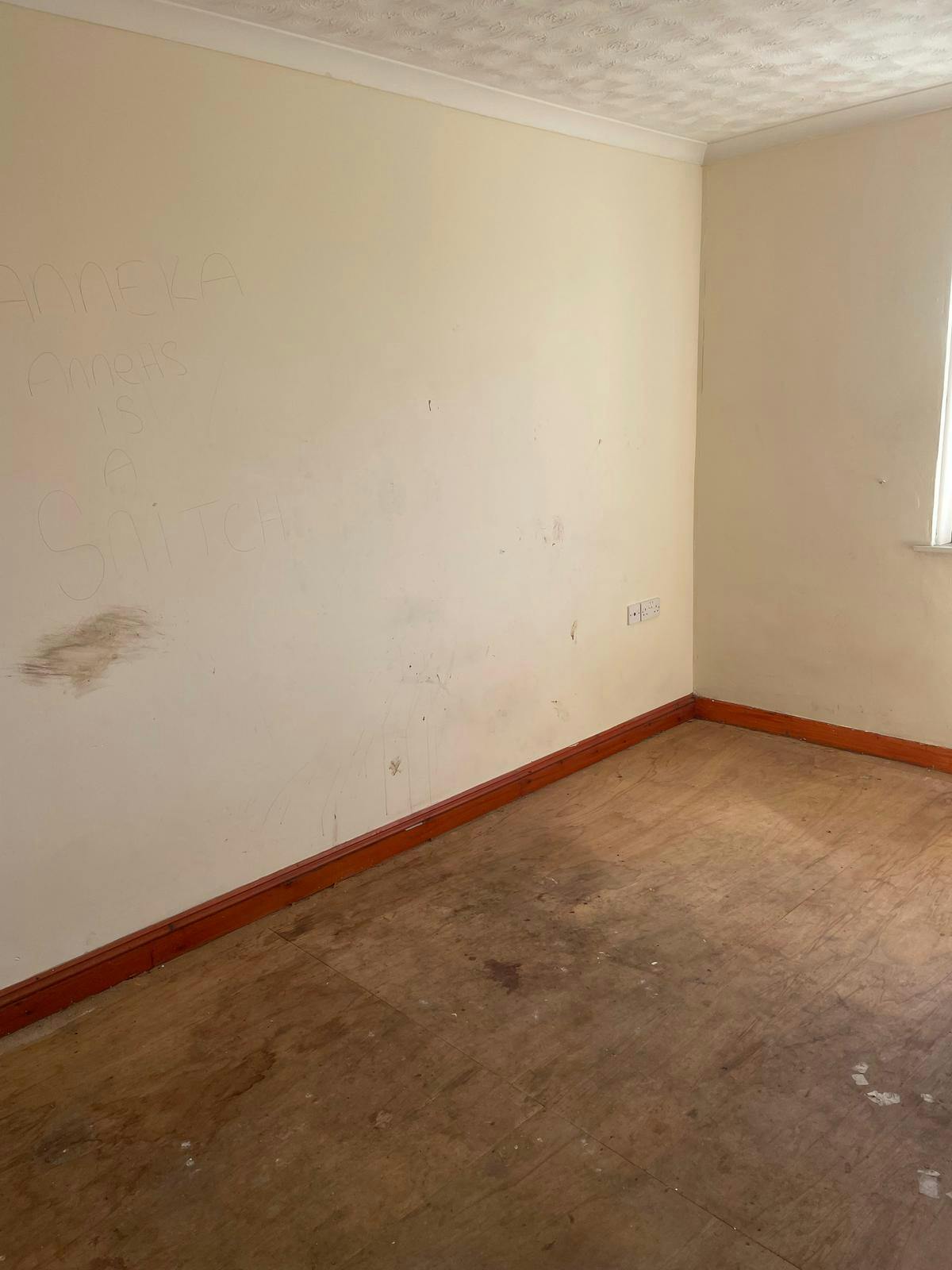 Flats 2-4 Truro Road Ground floor flat 1.jpg