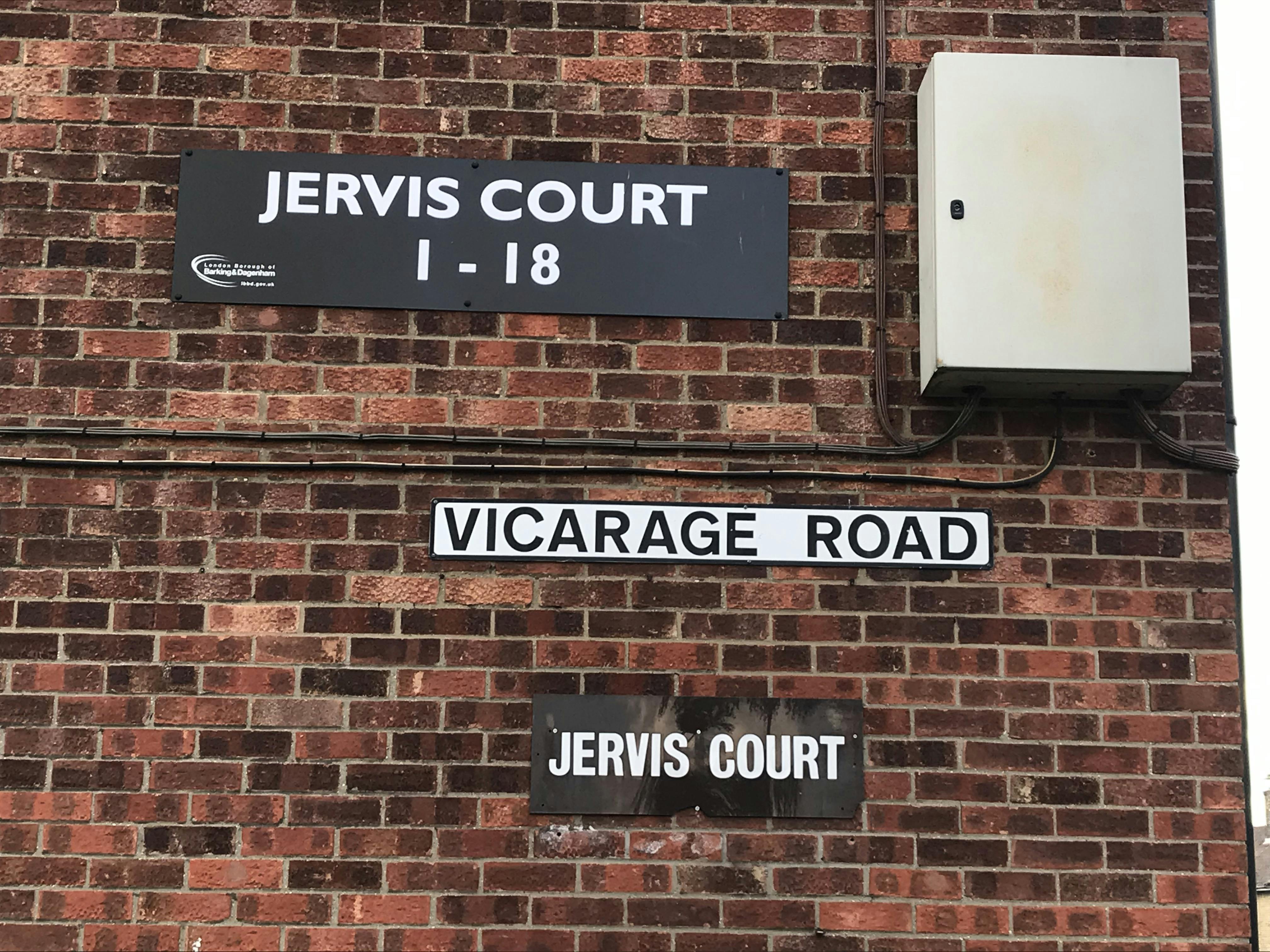 Jervis Court Signage