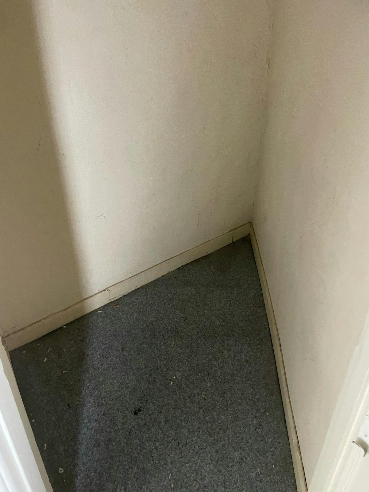 Frist Floor Floor Communal hallway Flats 2-4 Truro Road Cupborad.jpg