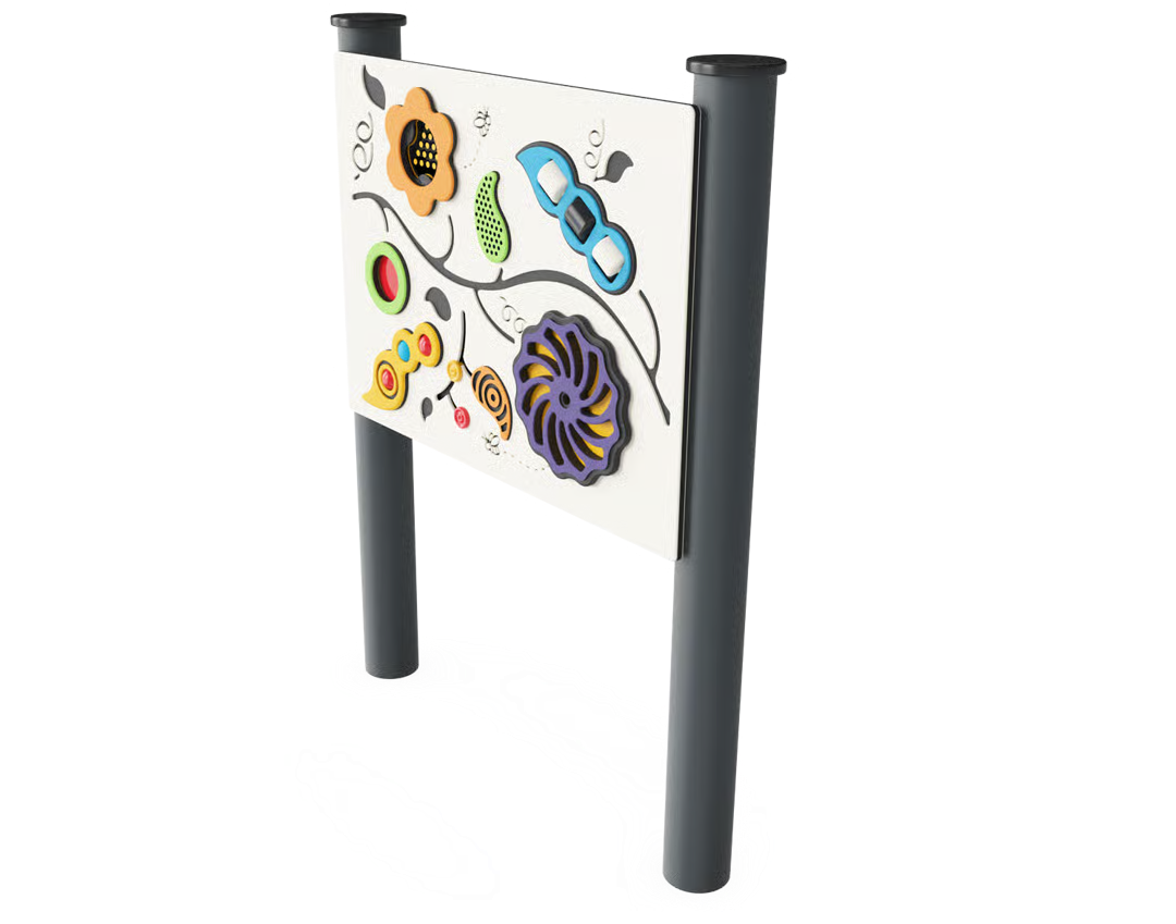 Sensory play panels (tactile, musical or interactive panels)